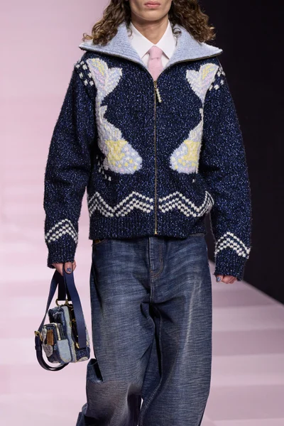 Look 14